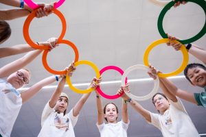 Cirque apm 9-12 S16.26